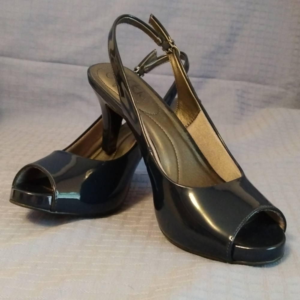 Life Stride Women's Teller Dress Sling Back Heels